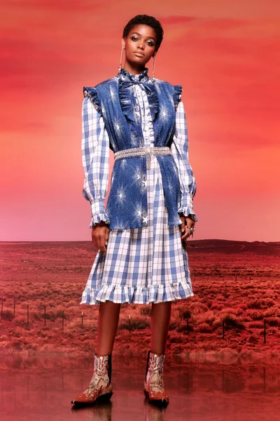 Look 12